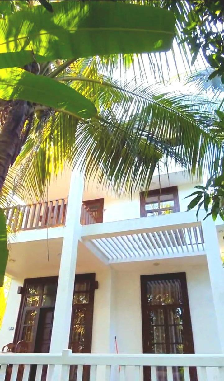 Dinuri Villa Tangalle Exterior photo